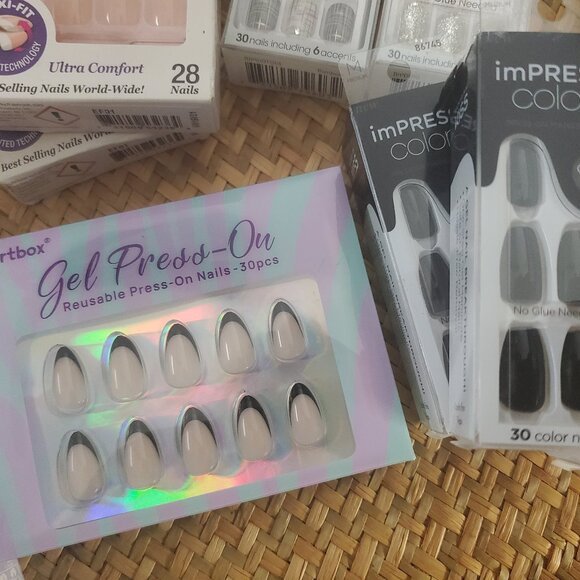 Press On / Kiss Nails Bundle - Picture 9 of 10
